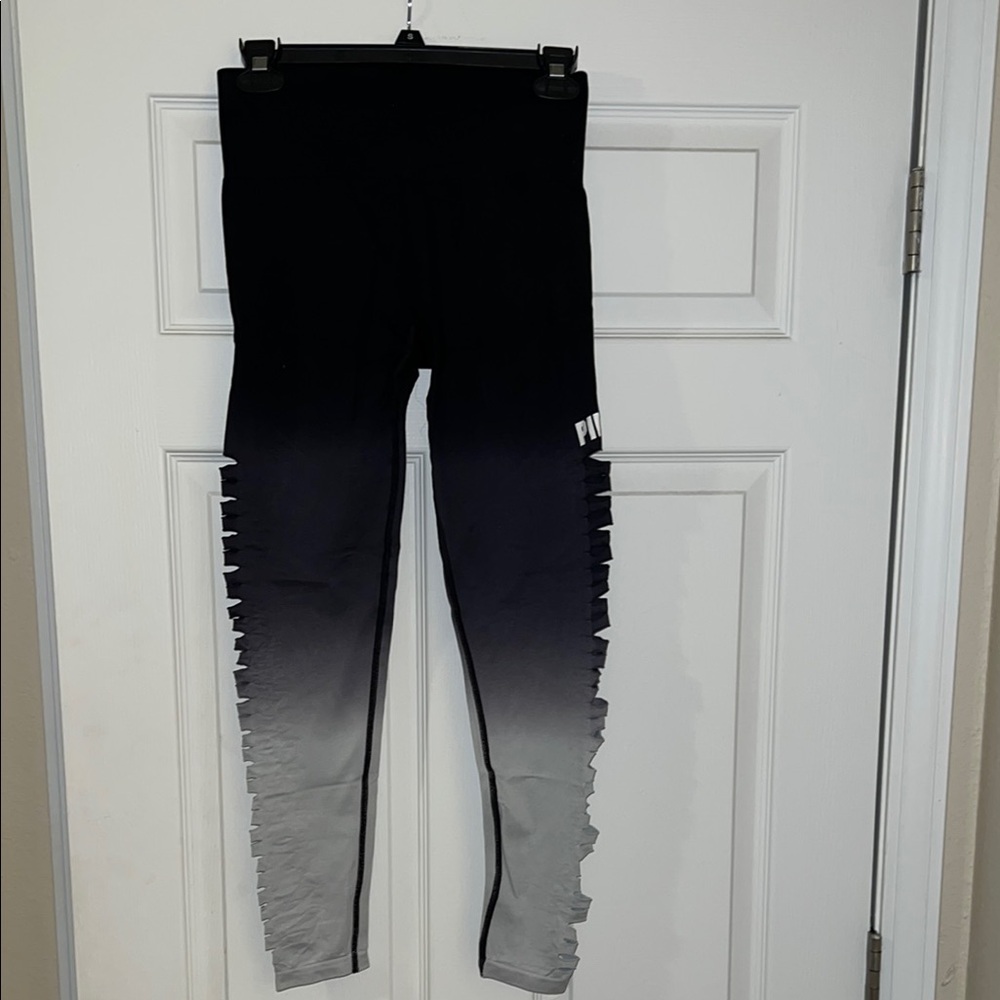VS PINK Women's Cutout Detailed  Black and Gray Ombre Leggings